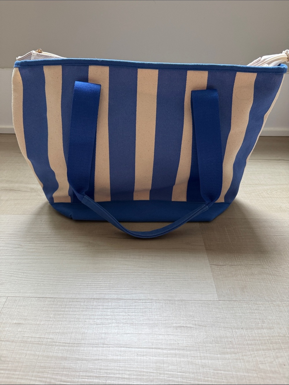 Old Navy Large Graphic Tote Bag - Blue Stripe